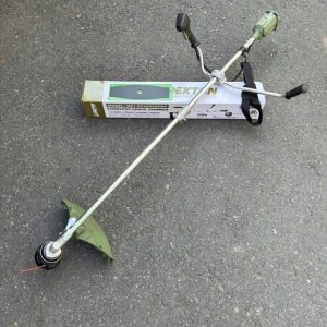 máy cắt cỏ dekton m21 cc4202xpro